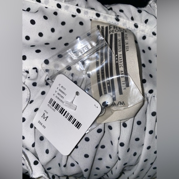 Polka Dots Blouse - Picture 3 of 3